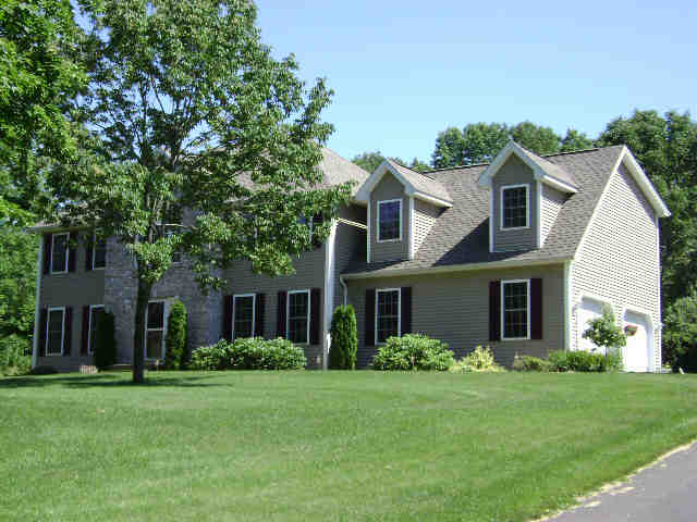 Building photograph for 42 LONG MEADOW RD